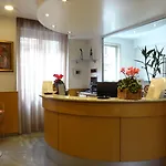 パルマ ホテル 2*