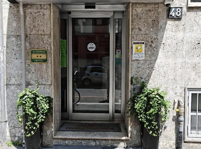 Parma 2* Milano