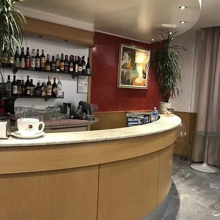 Parma Отель 2*